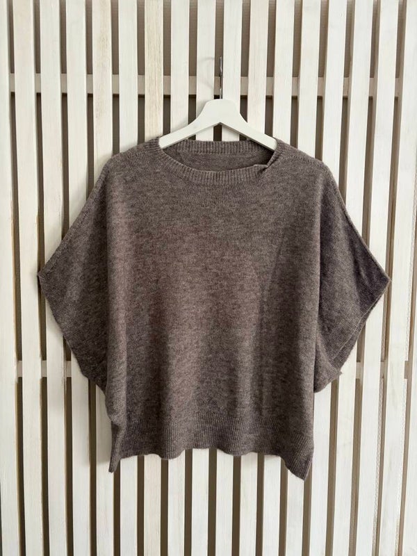 Stickad tröja bred ärm beige melerad