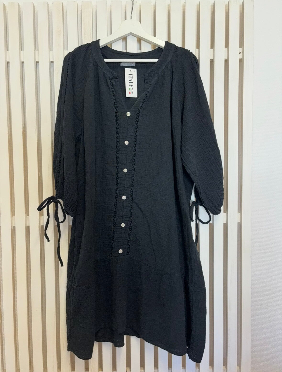 Magisk bomullsklänning svart