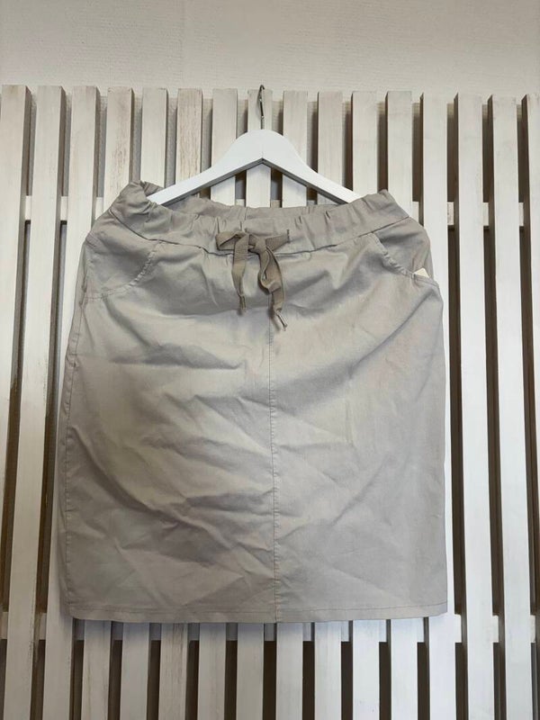 Magisk kjol beige kort