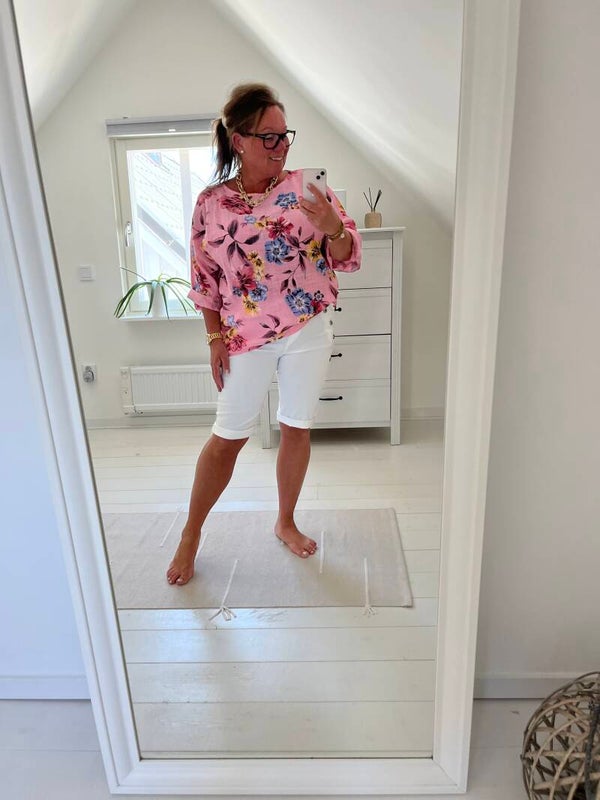 Blommig blus rosa