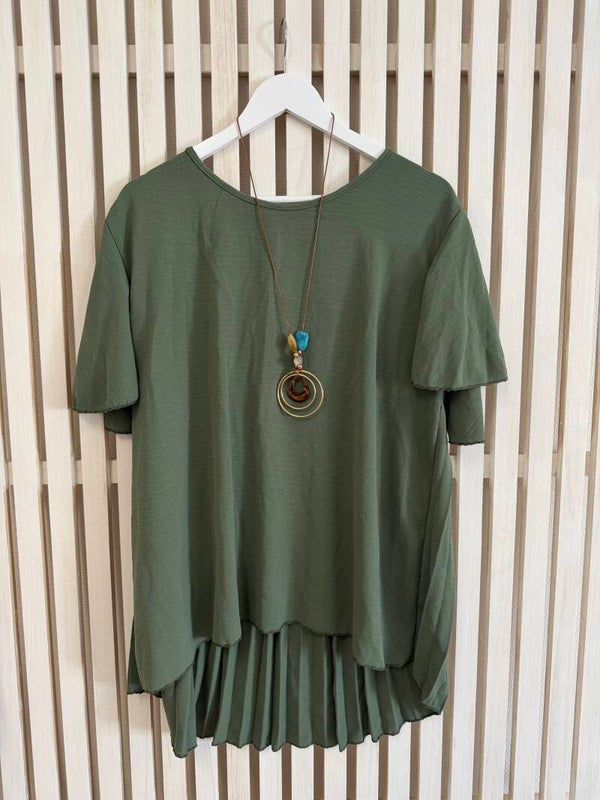 Grön blus m. Halsband
