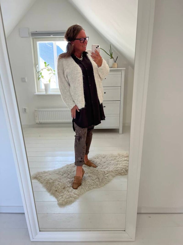 Magisk byxa blommor brun