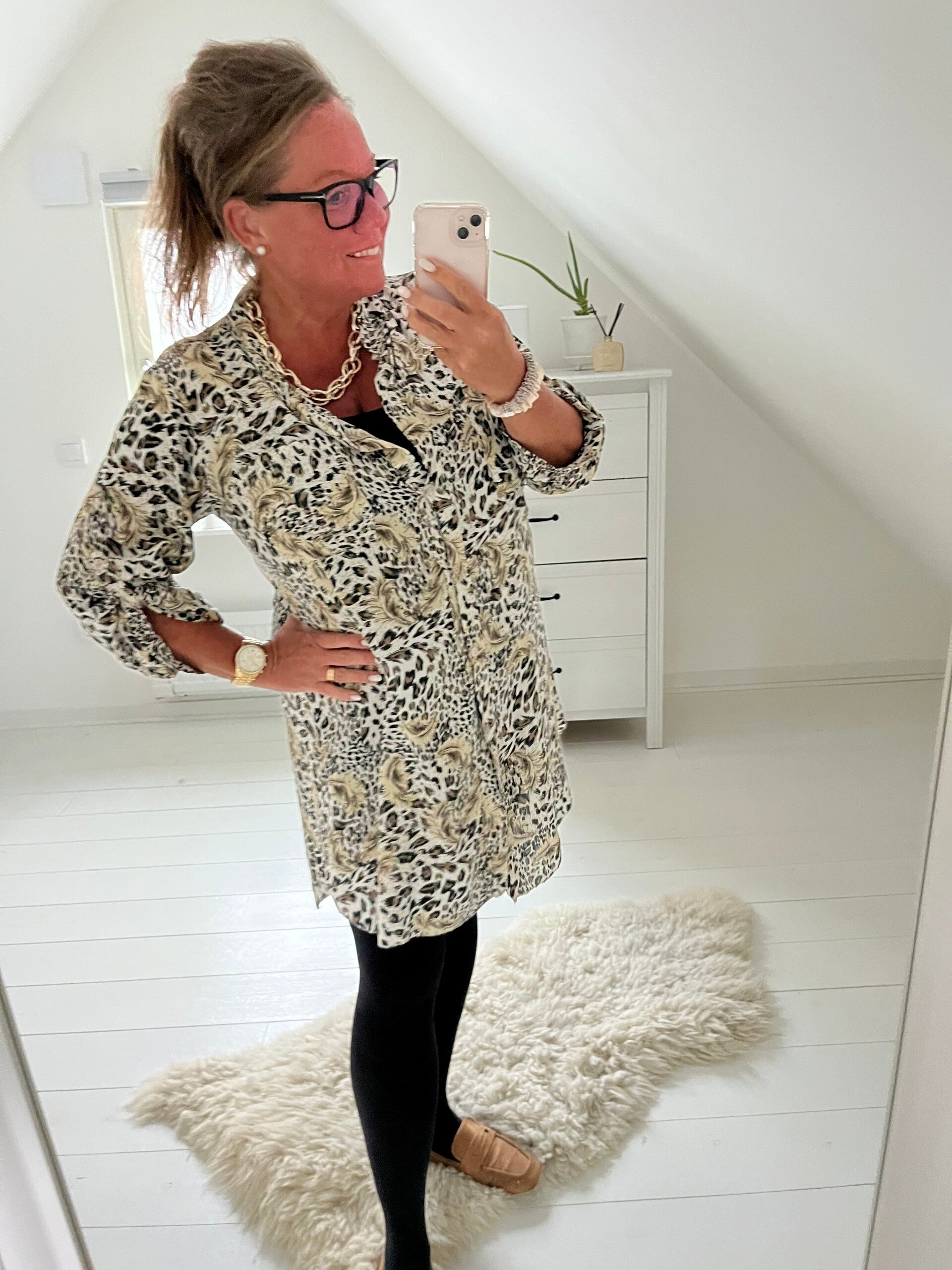 Långskjorta leo/fjäder