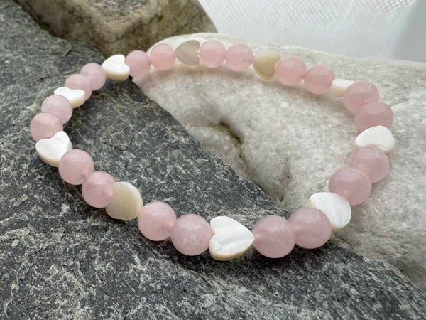 Armbånd i Rosenkvarts og perlemor