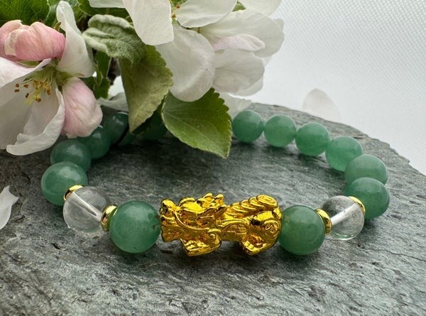 Aventurine er steinen i august  💚
