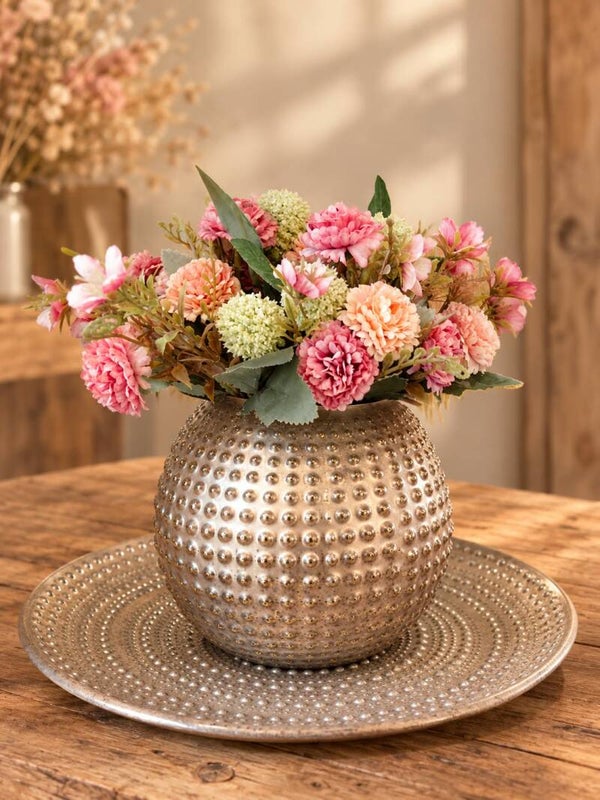Golden blush