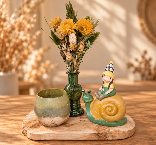 Moss & shell