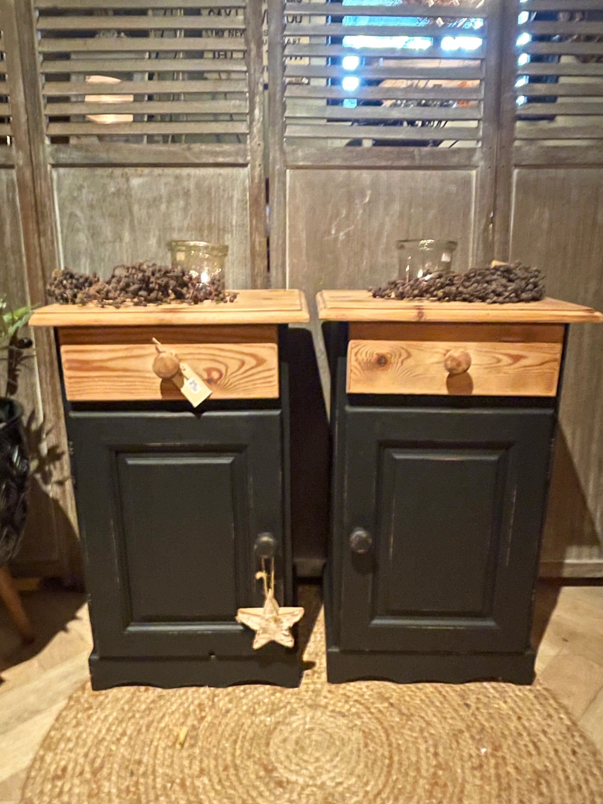 Set offblack nachtkasten!