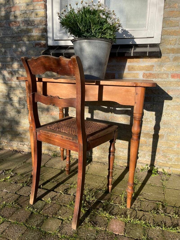 Biedermeier tafel