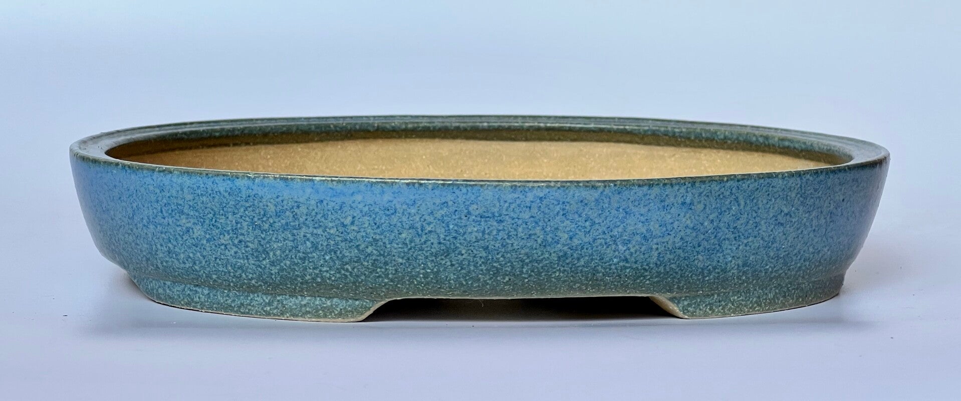 43 . Ovale bleu 22x18,5x3,5