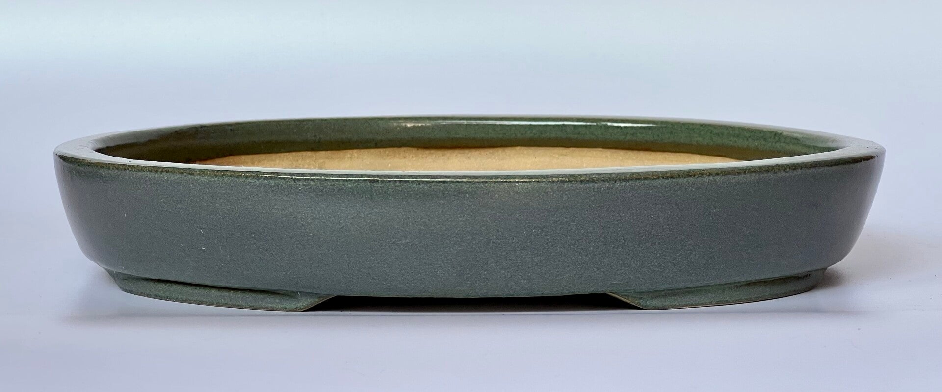 42 . Ovale vert bleuté 26x21x4