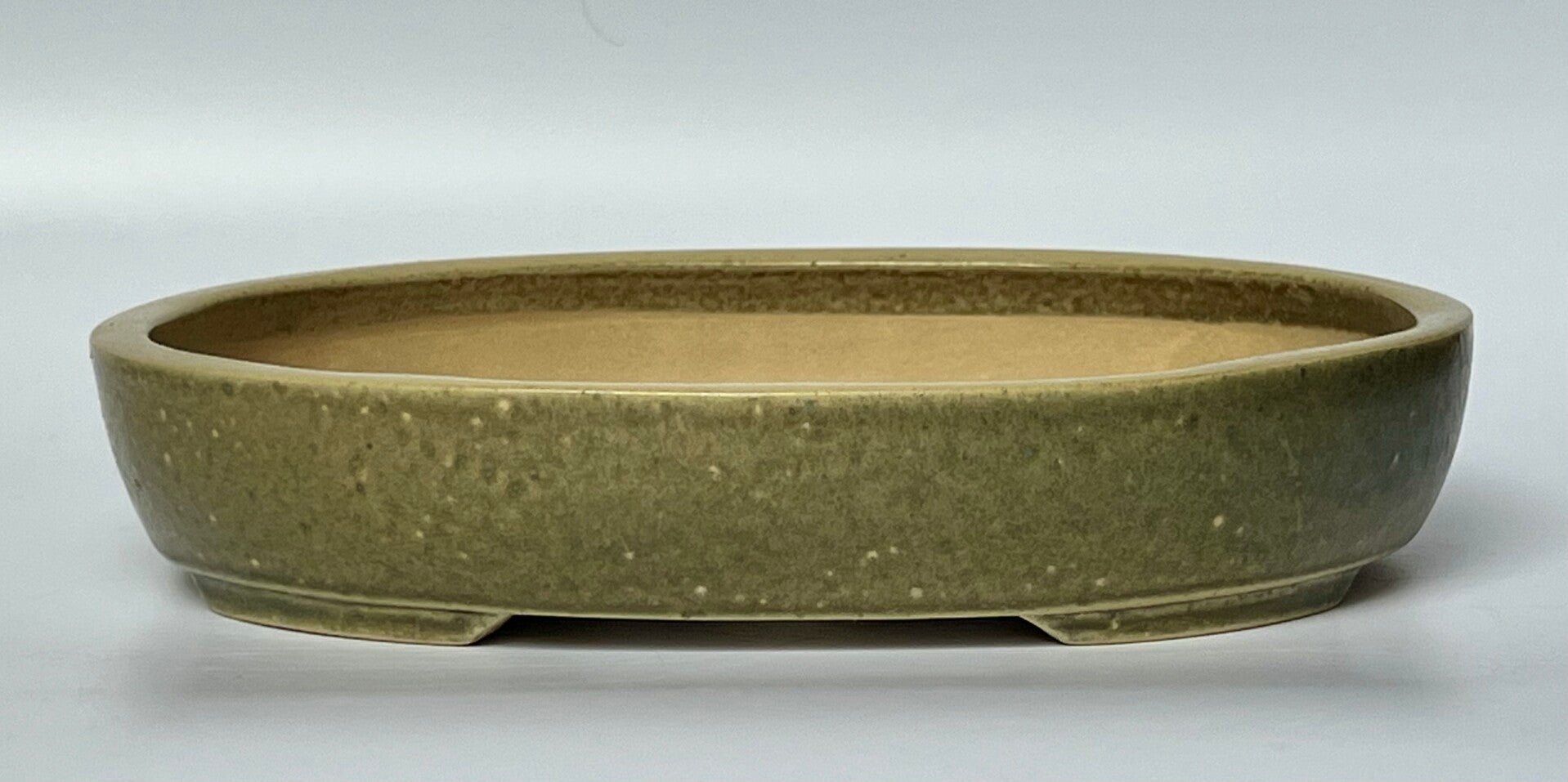 94. Ovale vert  23,5x19x4,5