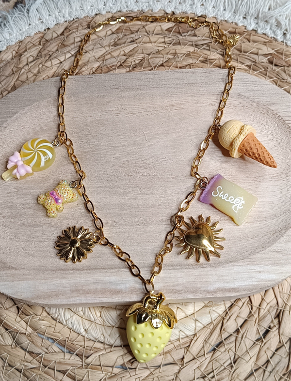 Sweet Licious Charm Necklace – Geel