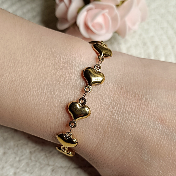 Golden Heart Armband