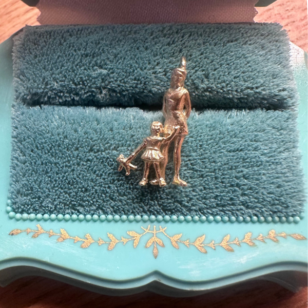 14 kt gouden hanger meisjes