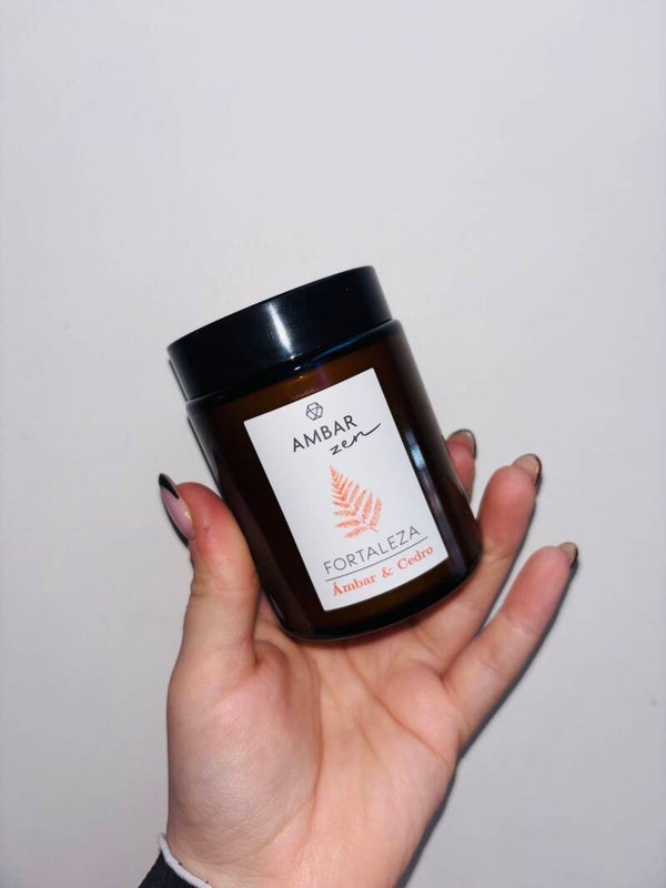 Bougie collection ambiance ambar zen ambre et cedre