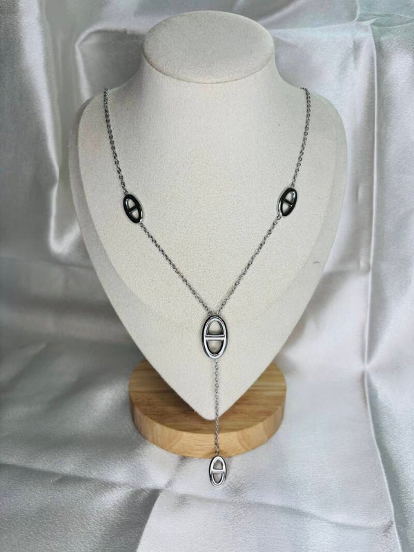 Collier en Y à 4 maillons ovales ajourés
