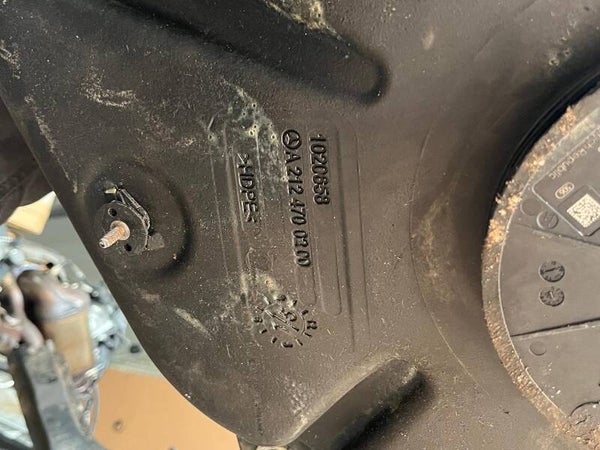 gebruikte mercedes AdBlue tank A 2124700200