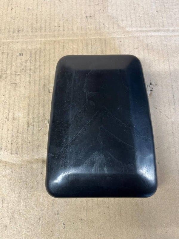 a 668 525 00 38 6685250038