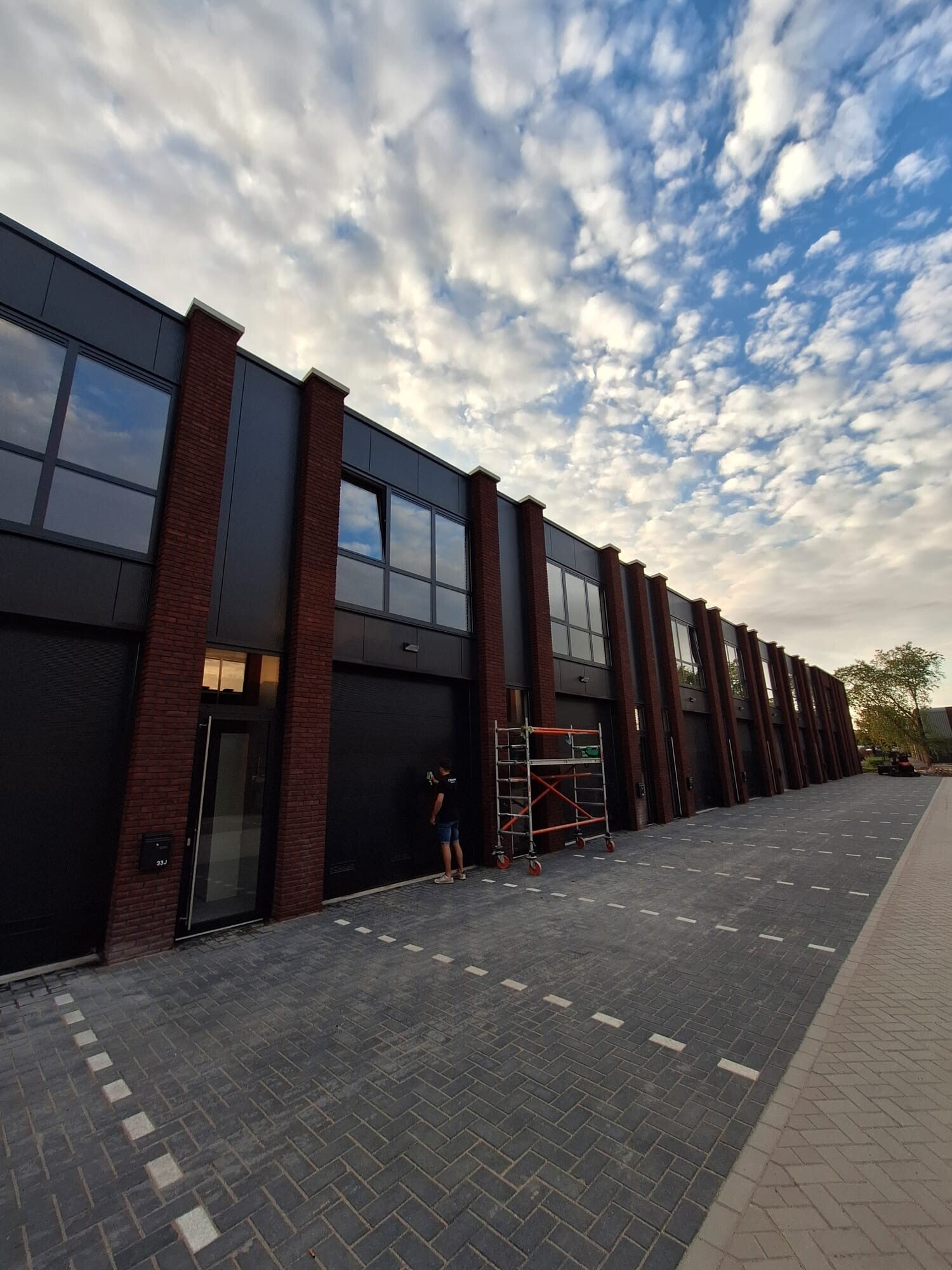 Dakgoot reinieging houdt je huis onderhouden