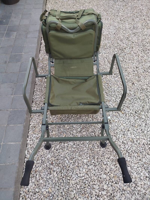 Trakker x-trail galaxy barrow met Trakker NXG compact barrowbag