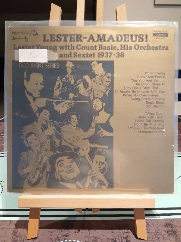 Lester - Amadeus