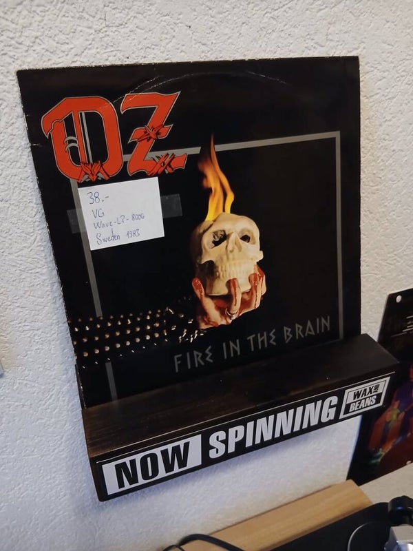 OZ