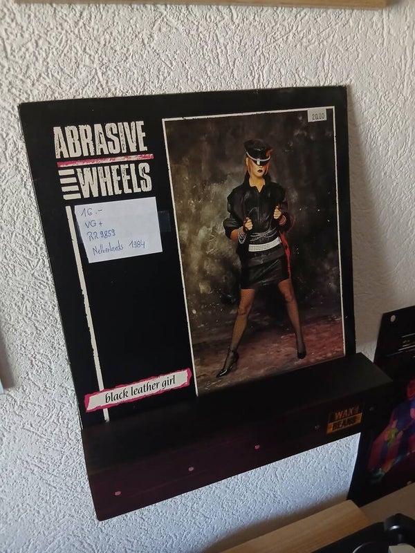 Abrasive wheels