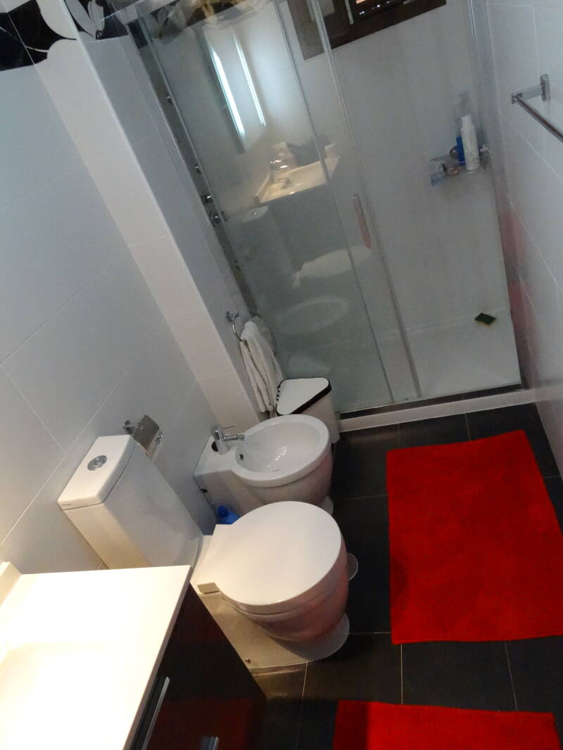 dsc01466-standard.jpg