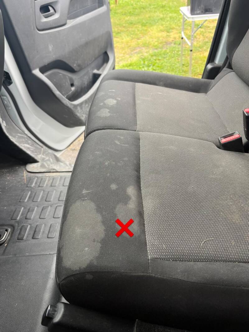 73ef6536-b530-45b9-81c2-a25f2743f026-standard.jpg