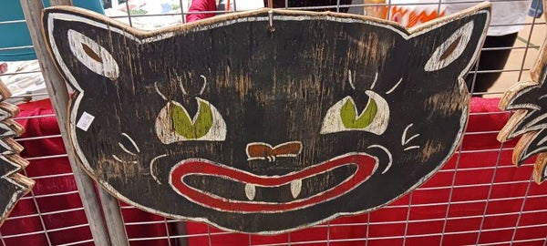 Vintage Black cat face oval shape wood cut out