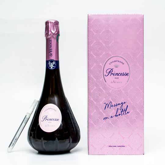 de Venoge Princes - Message on a bottle