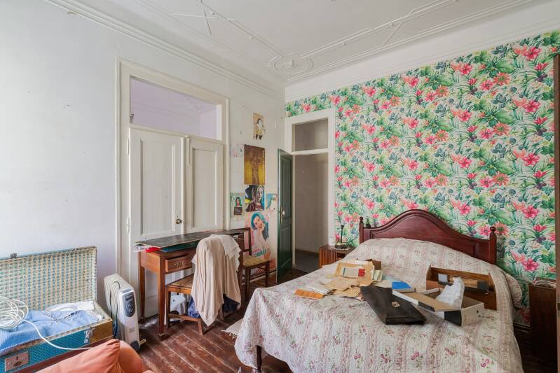 chambre encombrée