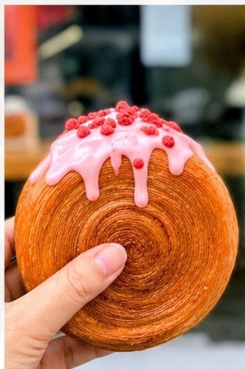 Vadelma Croissant