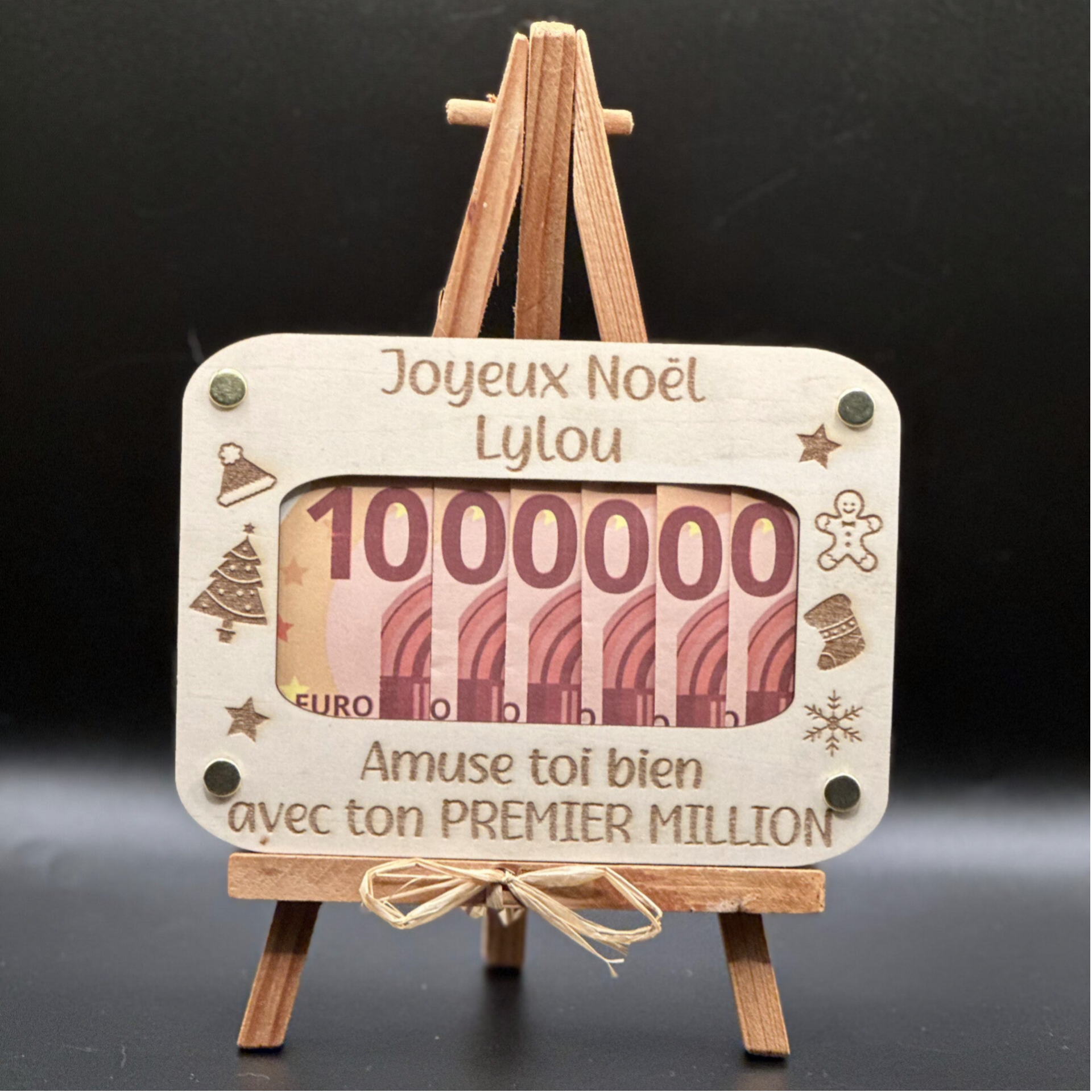 Cadre “Premier Million” – Cadeau Noël personnalisé en bois
