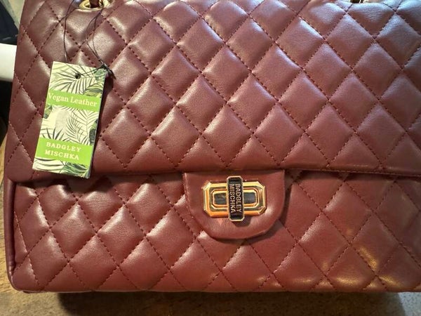Badgley Mischka Quilted Messenger Bag in Burgundy