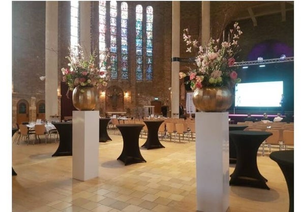 Koper/goudkleurige bloempot (gehamerd motief)