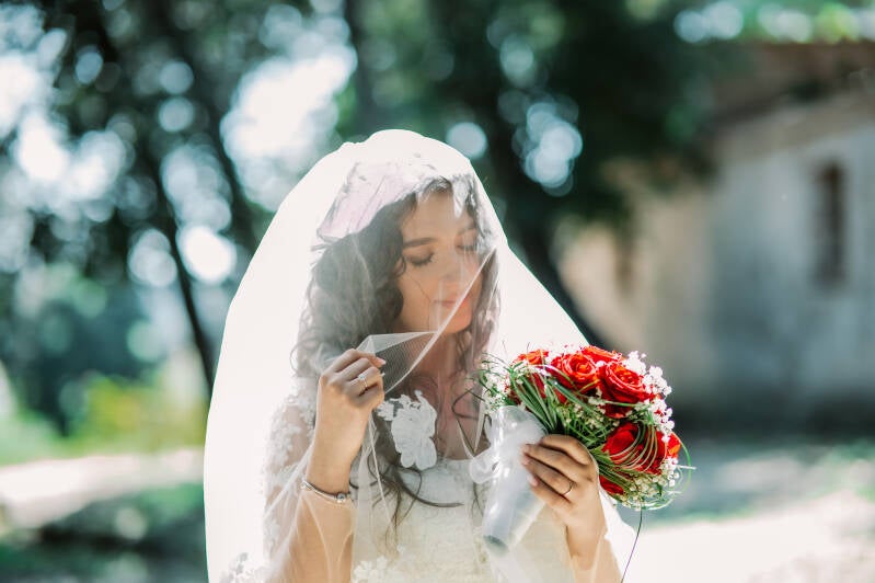 sposa bouquet parco Villa Boccabianca San Benedetto del Tronto