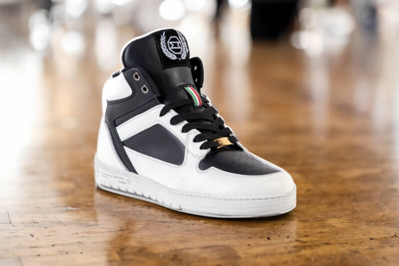 antonio russi commerciale