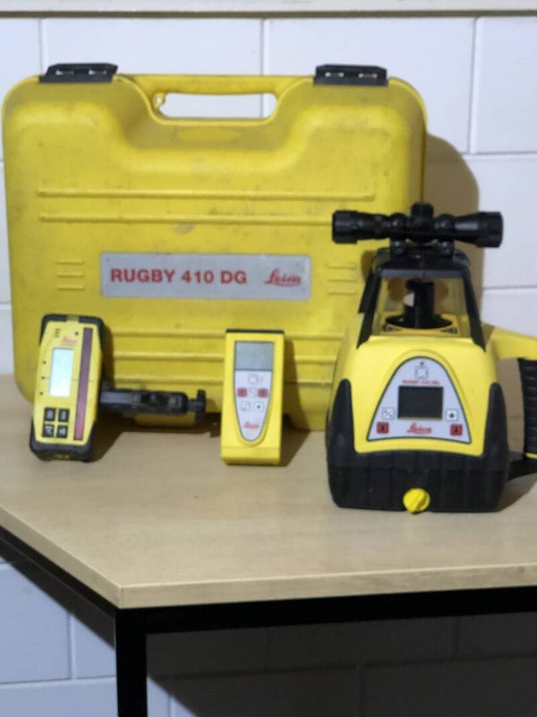 Leica rugby 410 Laser