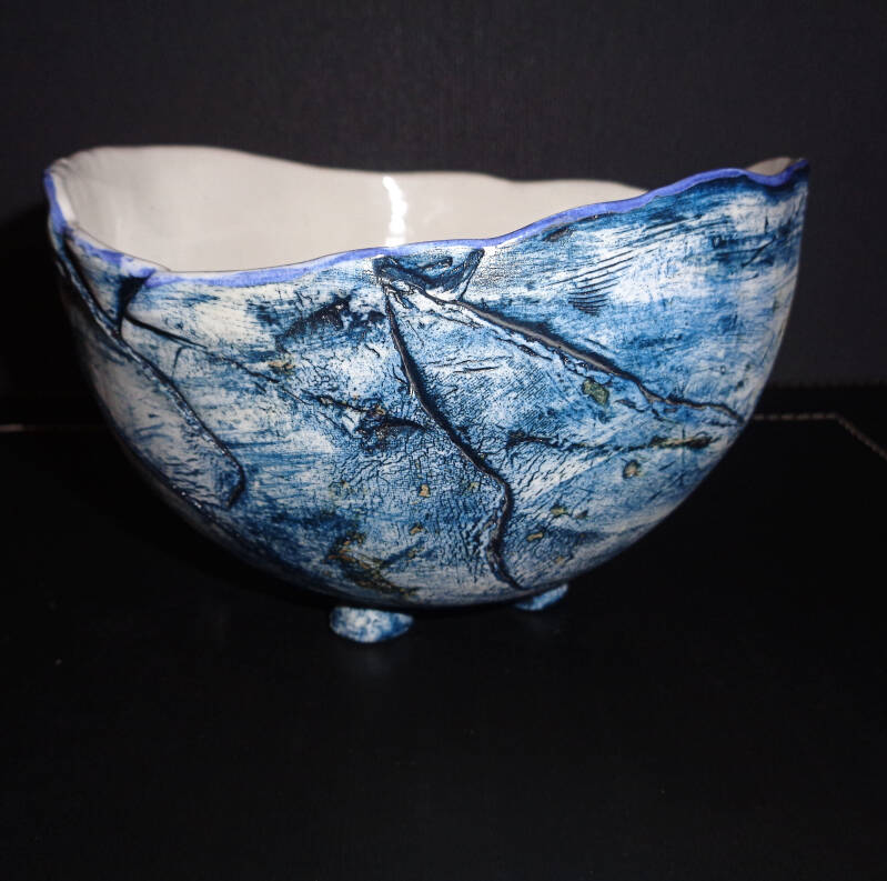 Ceramic, Semi-functional, Bowl, Texture, Stoneware, Cobalt oxide, Liminal