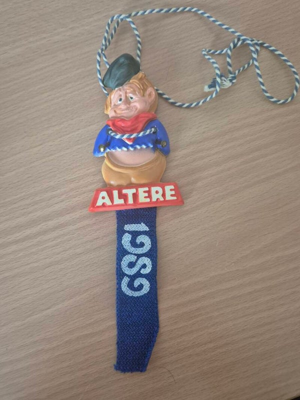 1989 Insigne Altere