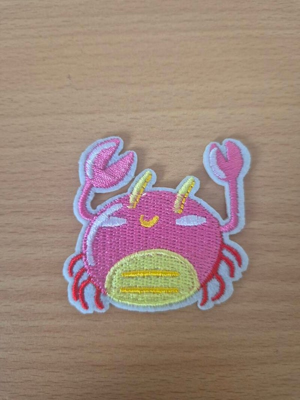 Strijk embleem roze krab