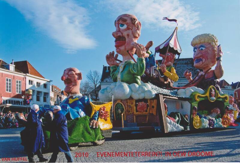 Vastenavend 2010 - Evenemententerrin in oew Droóóme. B.C. de Leutige Krabben.