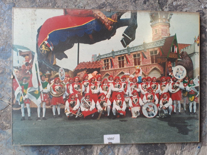 Paul Versijp 1997 - Bouwclub de eLeutige Krabben 