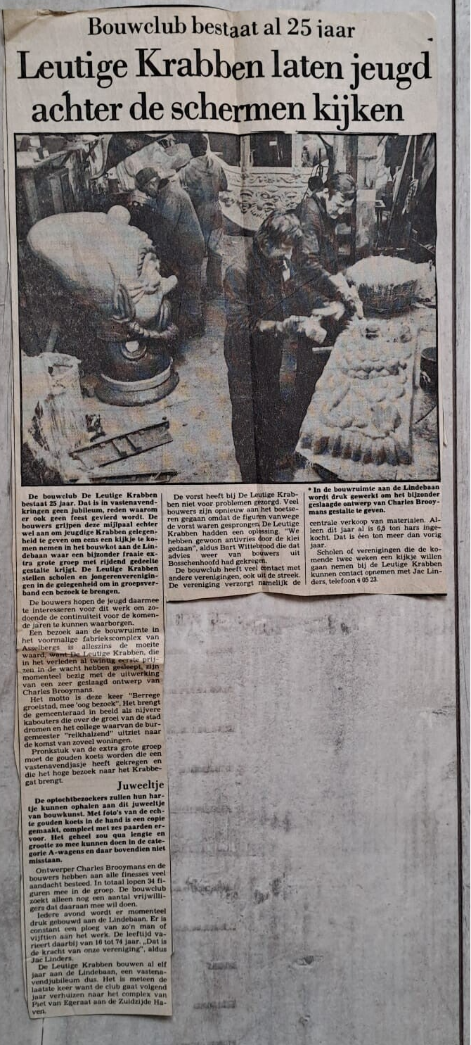 Archief 1979 - Bouwclub de Leutige Krabben bestaat al 25 jaar én laat de Jeugd mee kijken achter de schermen