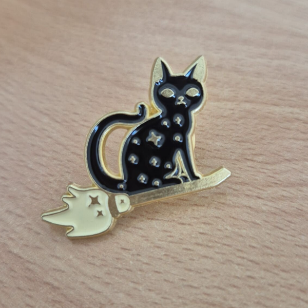 Pinneke Zwarte Kat