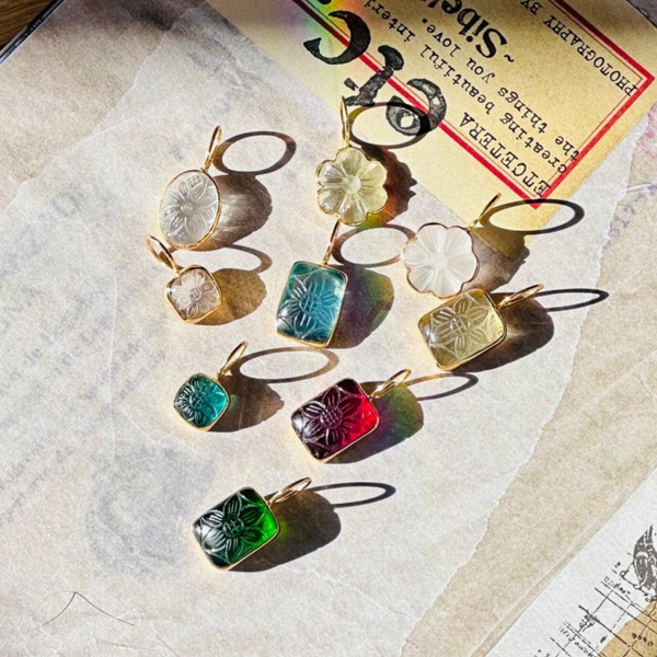 FLOWER rectangular pendant