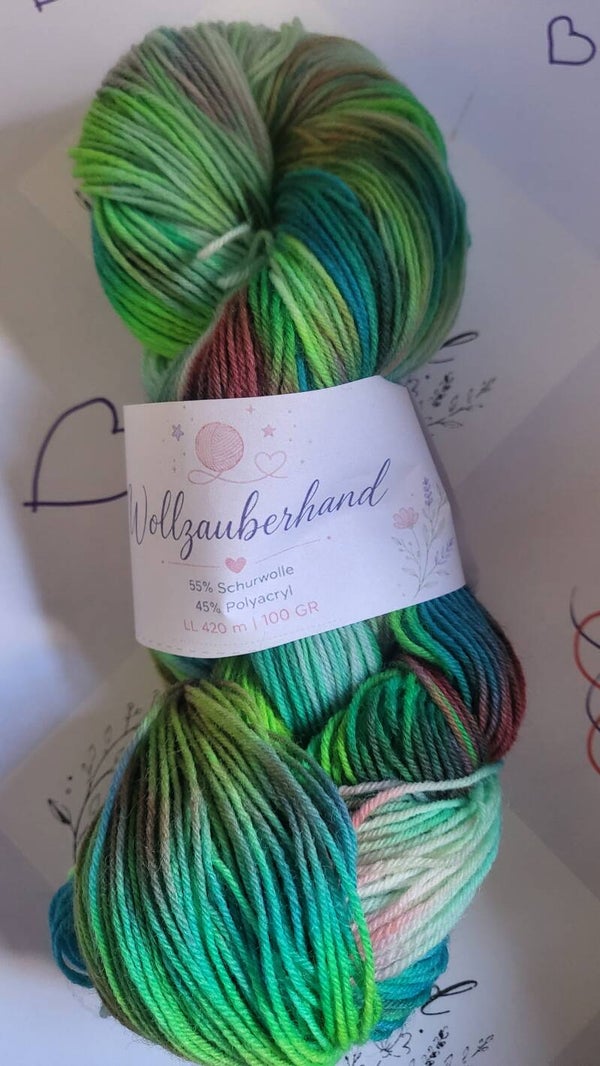 Wollzauberhand Grüne Wiese