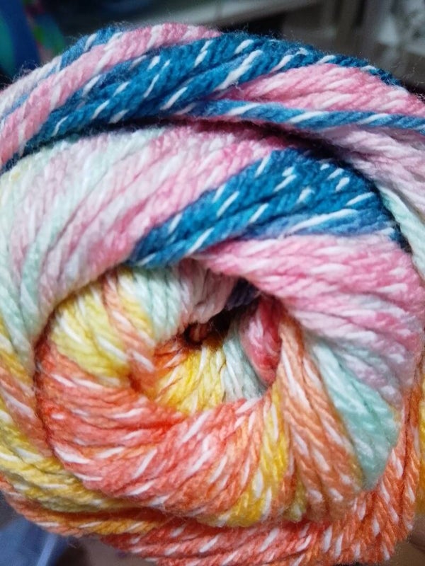 Wollbiene Harmony Batik Farbverlaufswolle 1 x 100gr LL265m